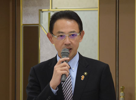 女性活躍には国や広域での取り組が大事と語る濱田高槻市長