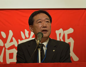 11・22Ｗ選では「絶対勝つ」と意気込みを語る石子委員長
