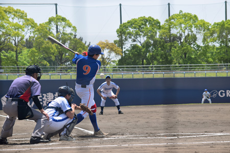 大阪狭山市職 vs 自治労寝屋川　自治労寝屋川が圧勝し準決勝にコマを進めた